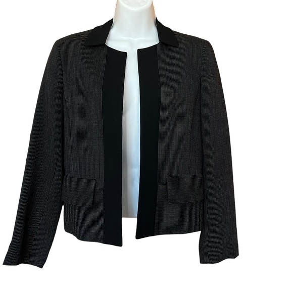 Akris Jackets & Blazers - AKRIS Chianti Black Pin Stripe Open Front Cropped Wool Blend Blazer Women's 6